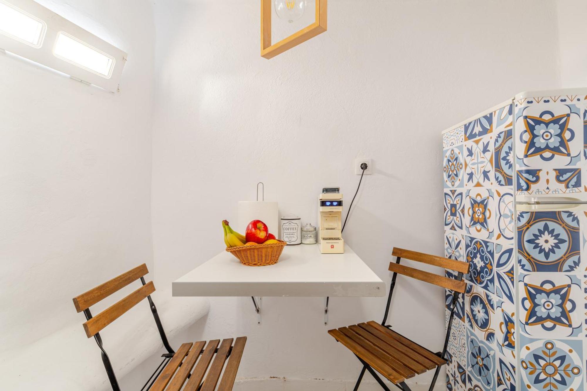 Elenitas Town House With Veranda And Sea View Mykonos Town Экстерьер фото